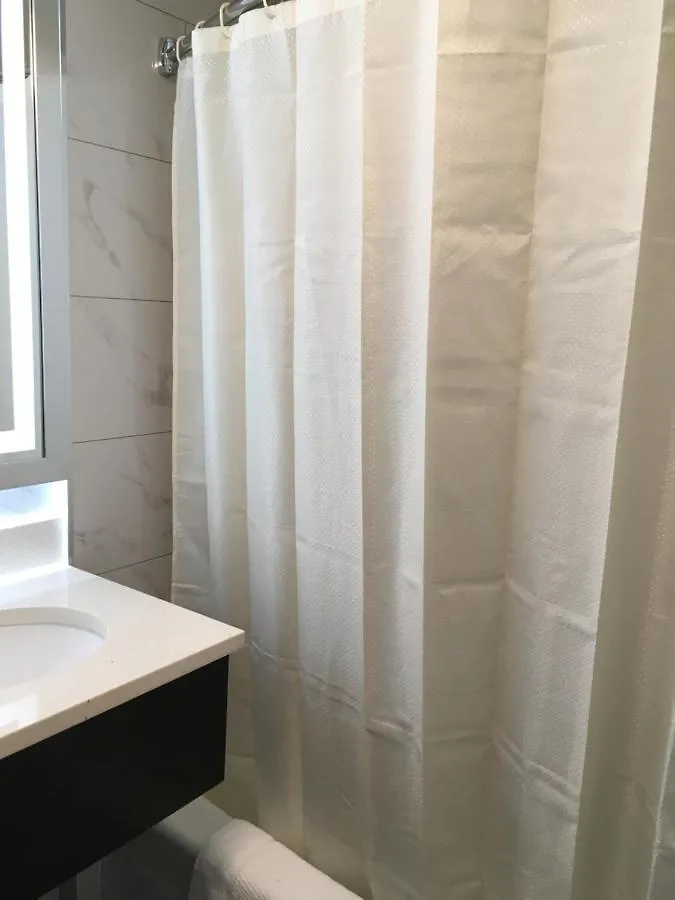 Magna Hotel Jfk Airtrain New York